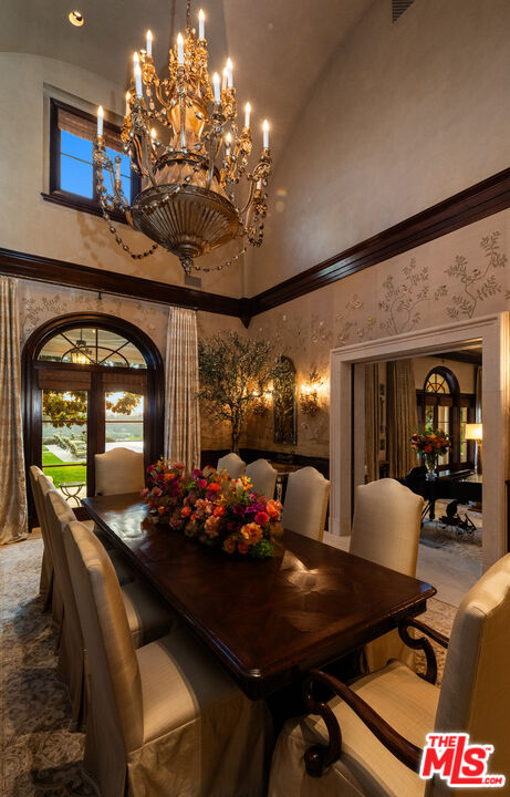 10 Beverly Ridge Ter