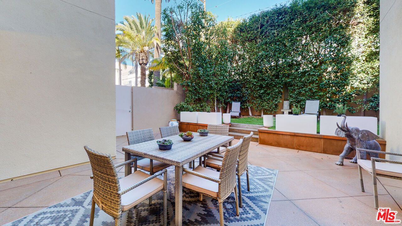 951 Ocean Ave Unit: 102