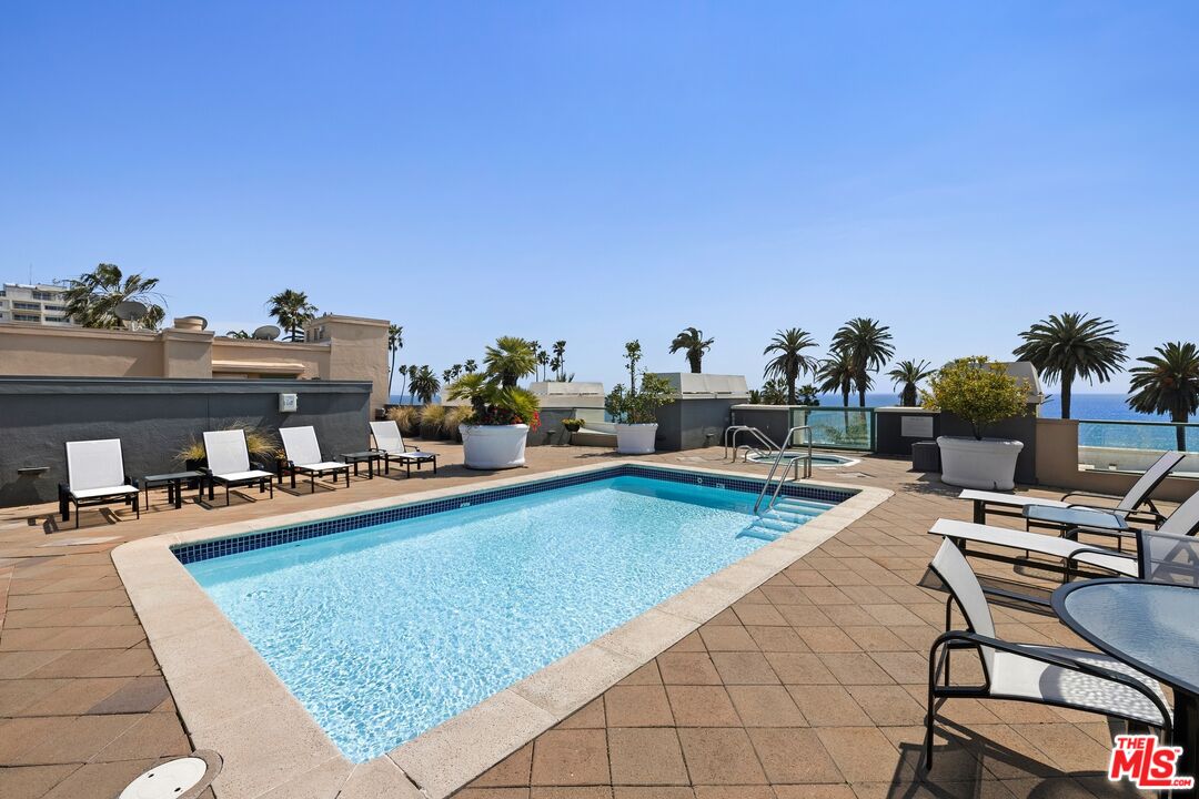 951 Ocean Ave Unit: 102