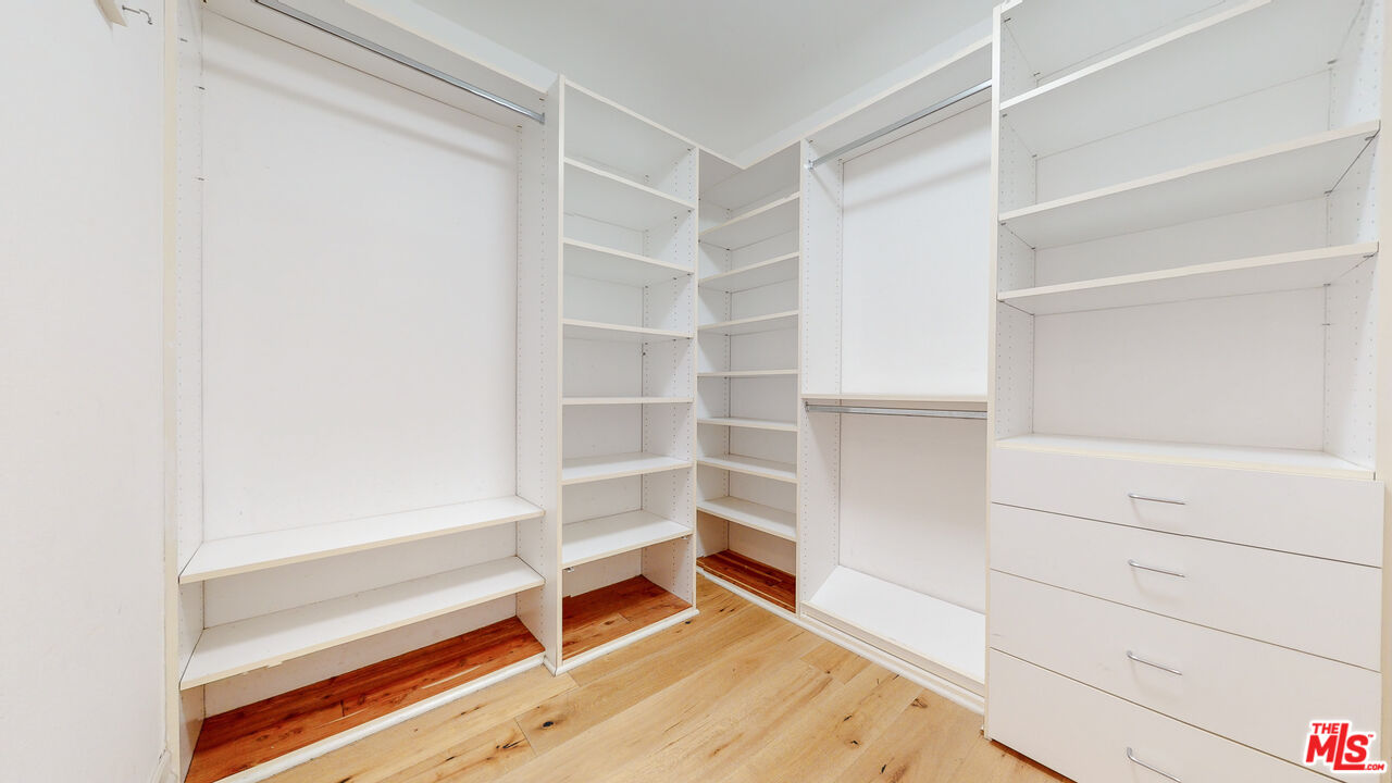 951 Ocean Ave Unit: 102