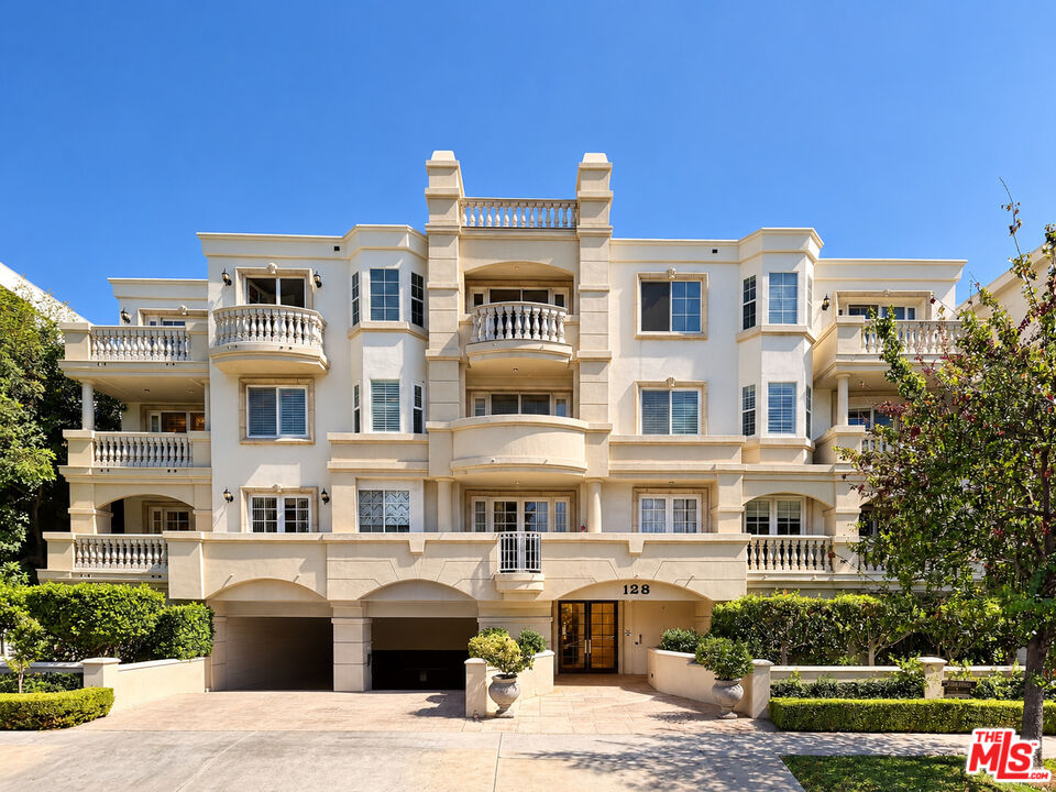 128 N Swall Dr Unit: PH7