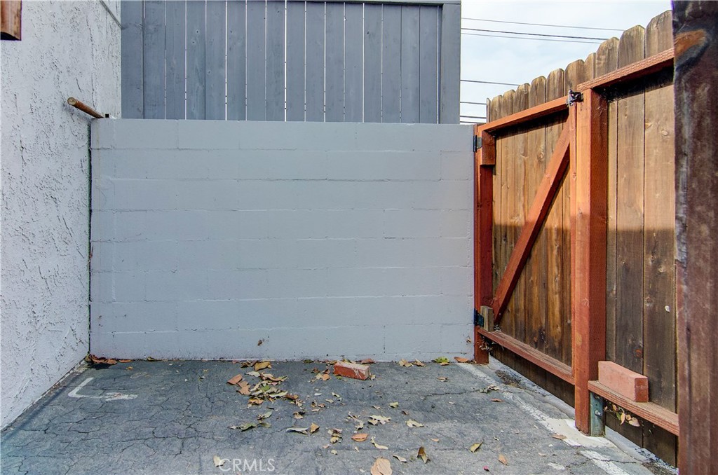 203 N Kodiak Street D