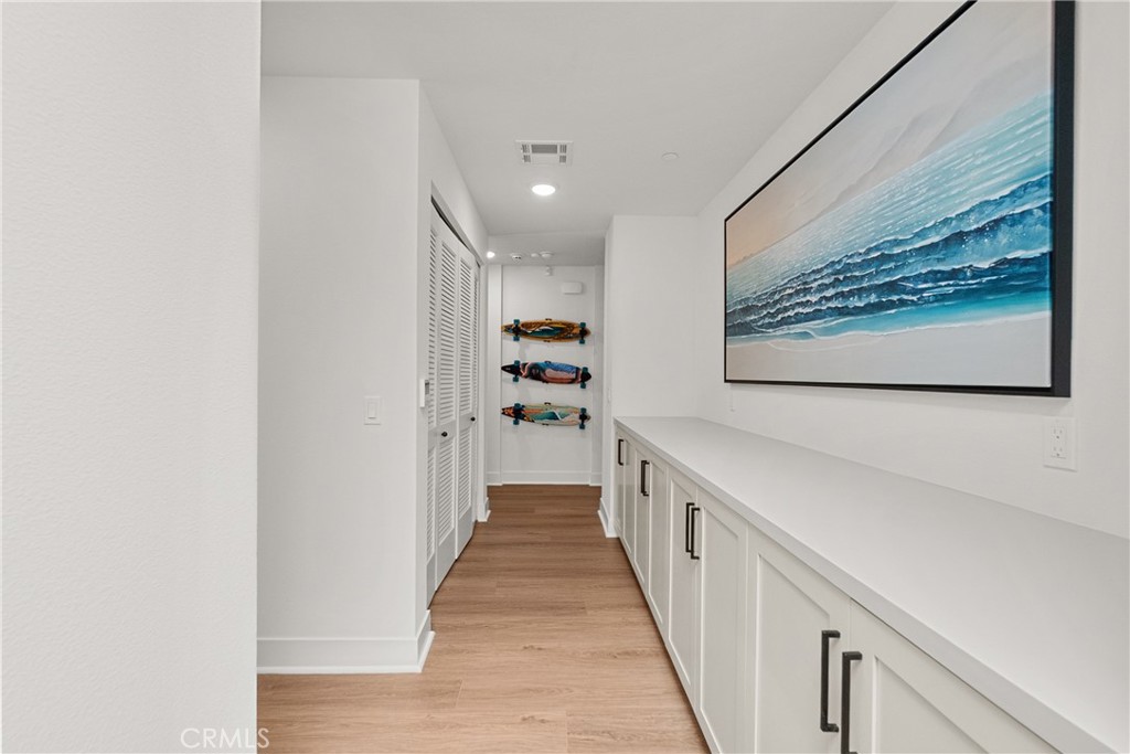 414 Main Street 200
