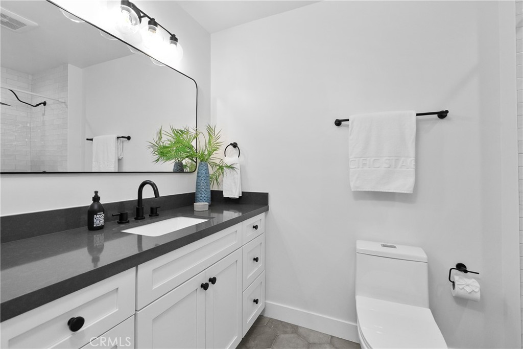 2772 Tern Circle