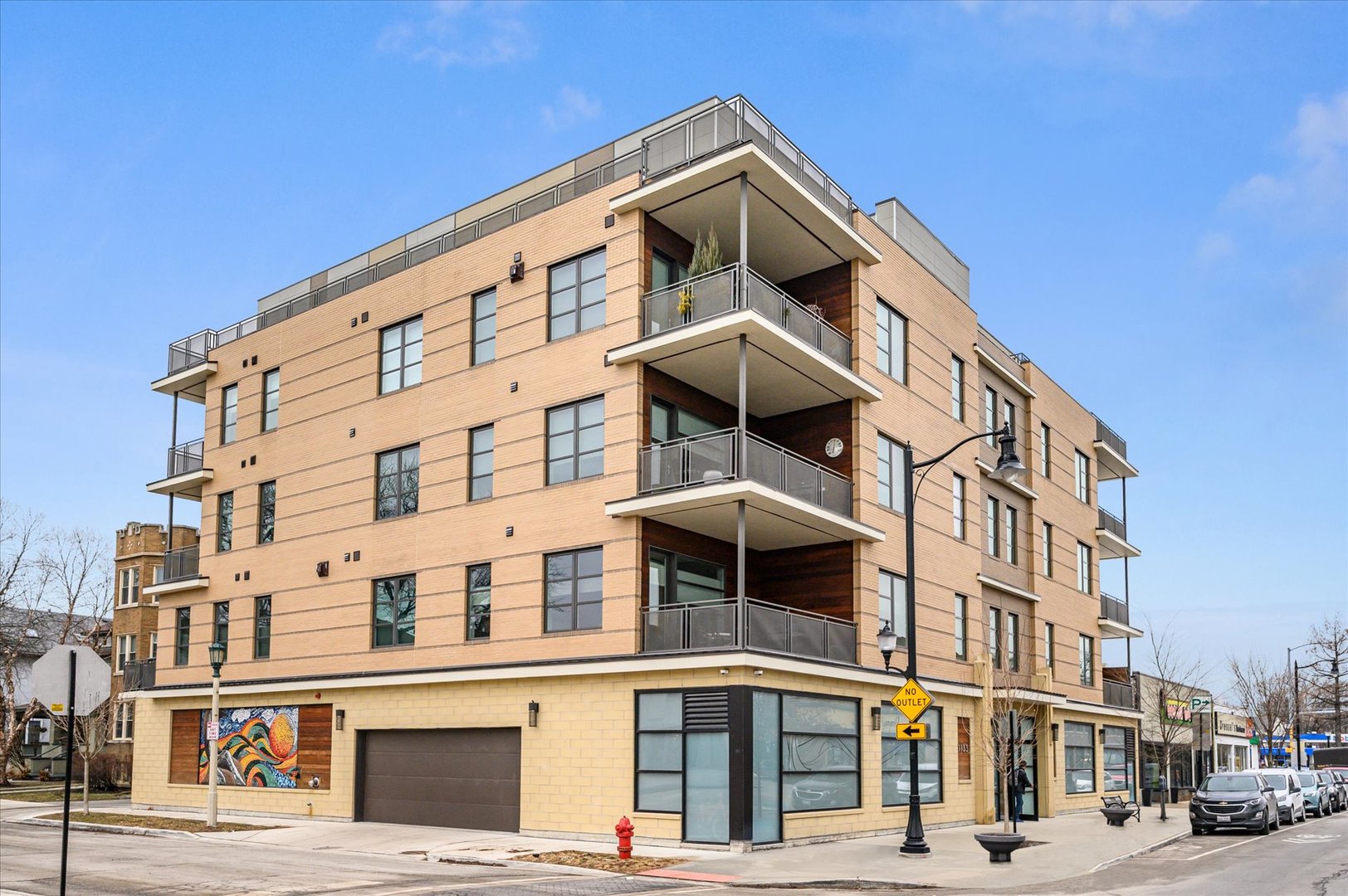 1133 Chicago Avenue Unit: 3W