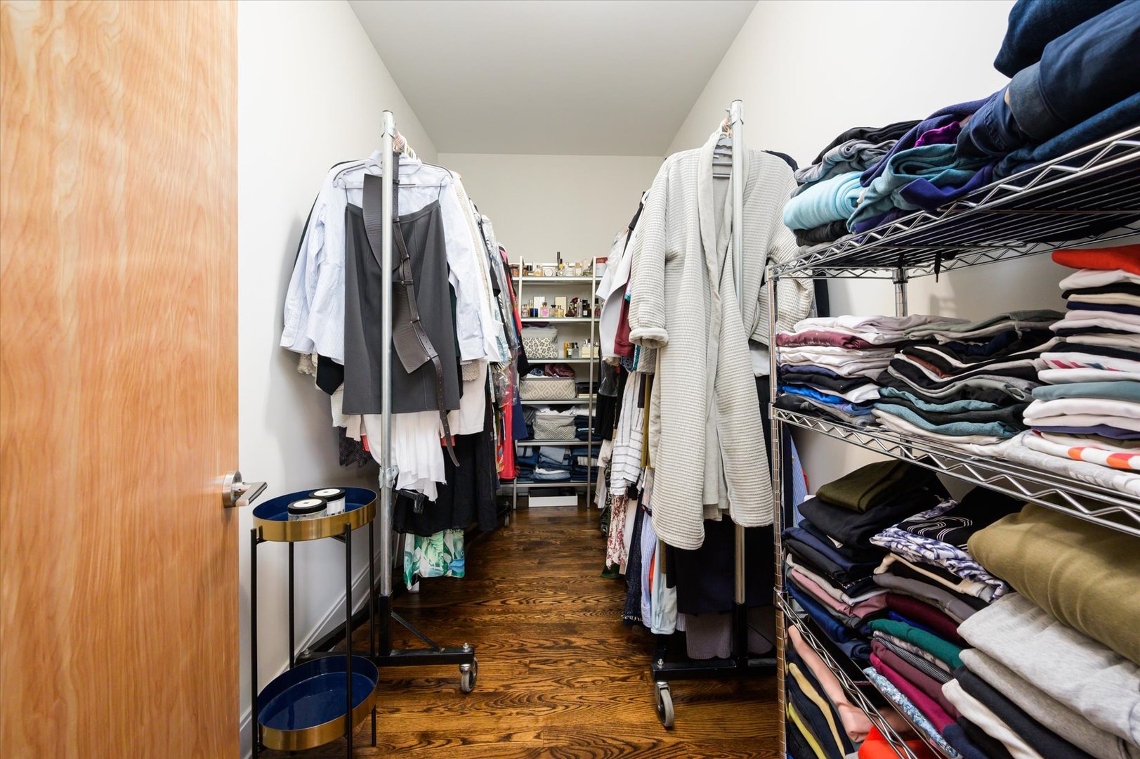 1133 Chicago Avenue Unit: 3W