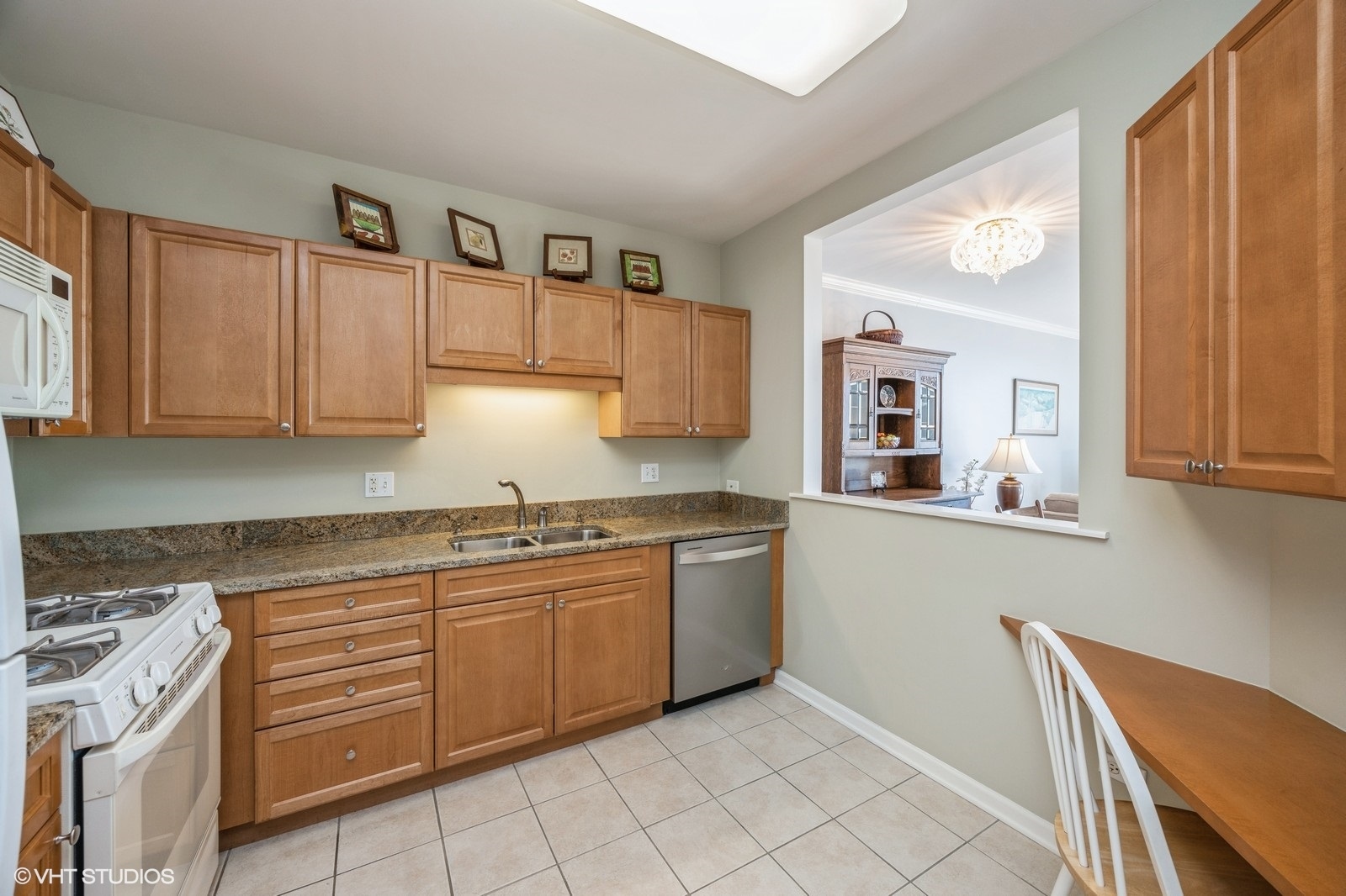 1700 Riverwoods Drive Unit: 703