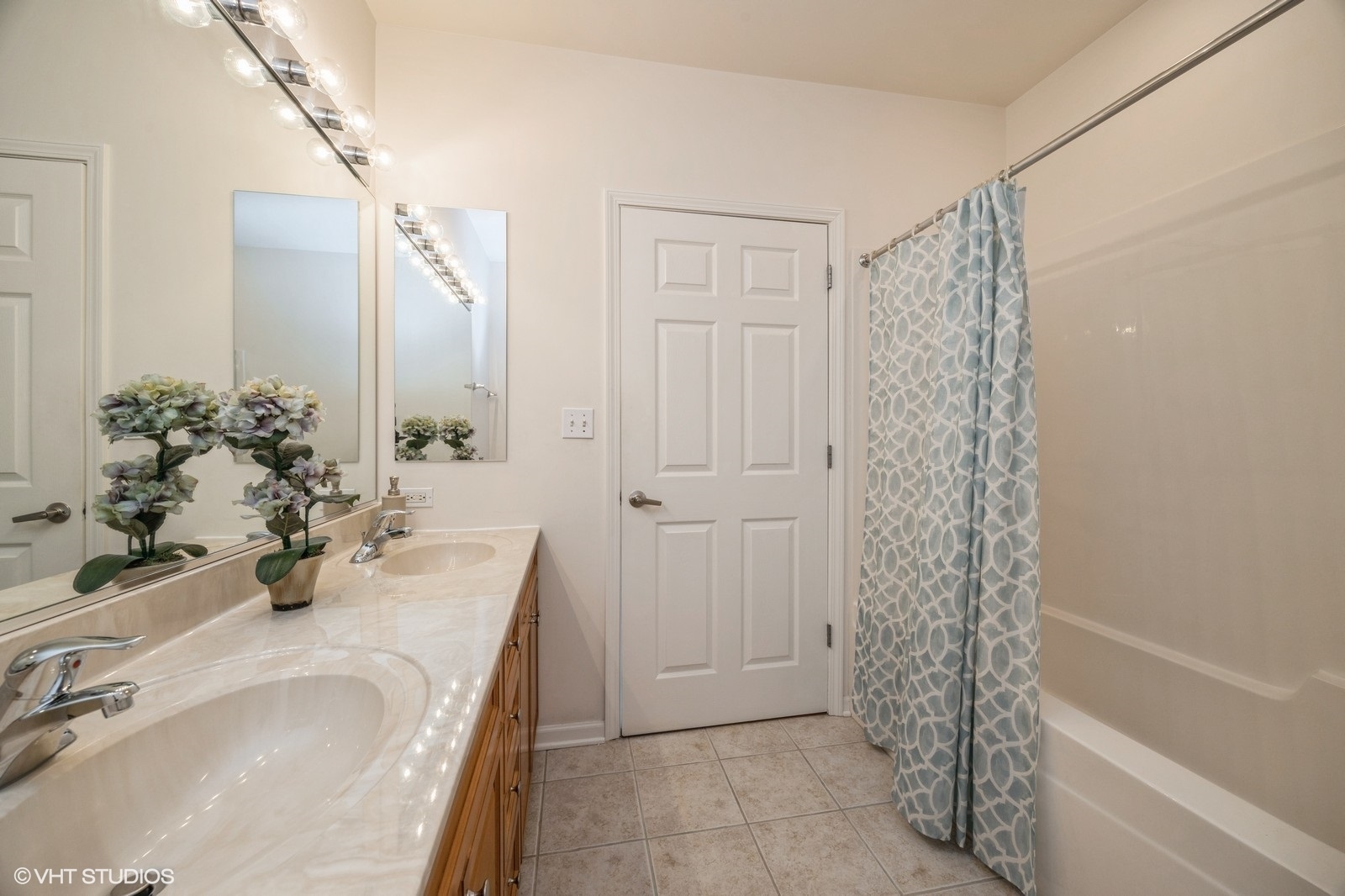 1700 Riverwoods Drive Unit: 703