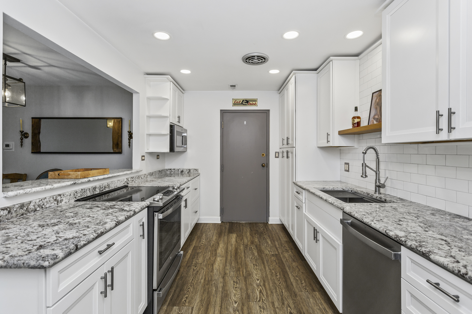 221 N Kenilworth Avenue Unit: 310