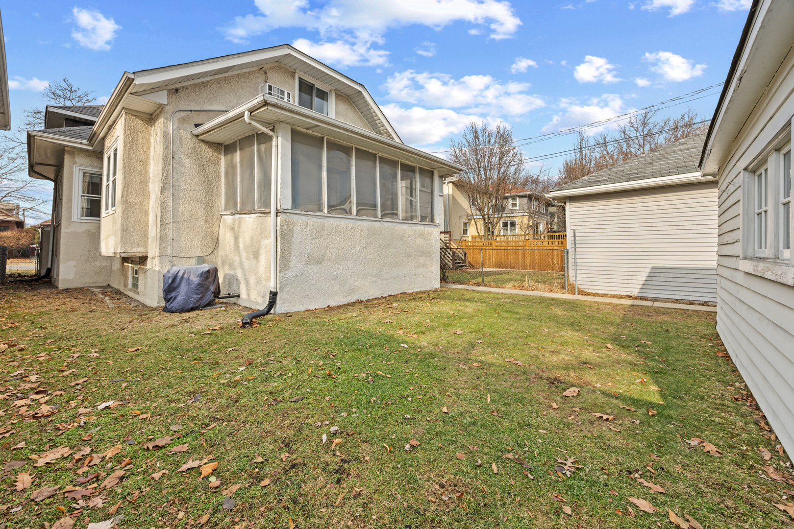 1002 N Humphrey Avenue