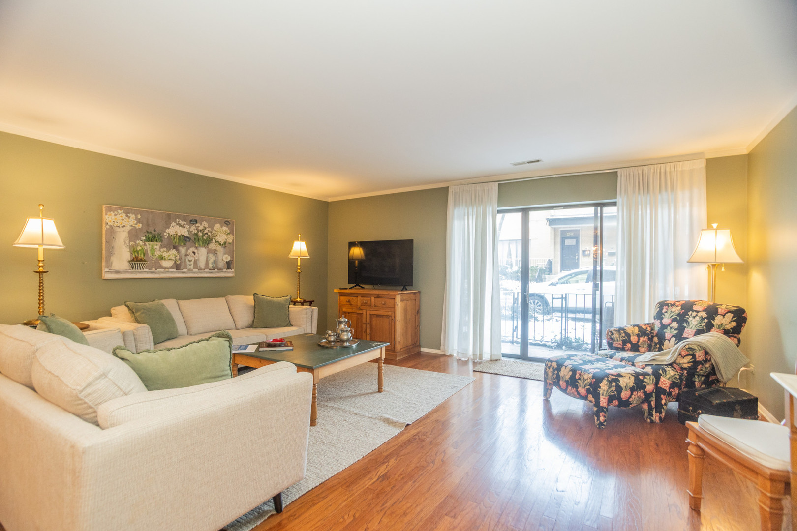 221 N Kenilworth Avenue Unit: 109