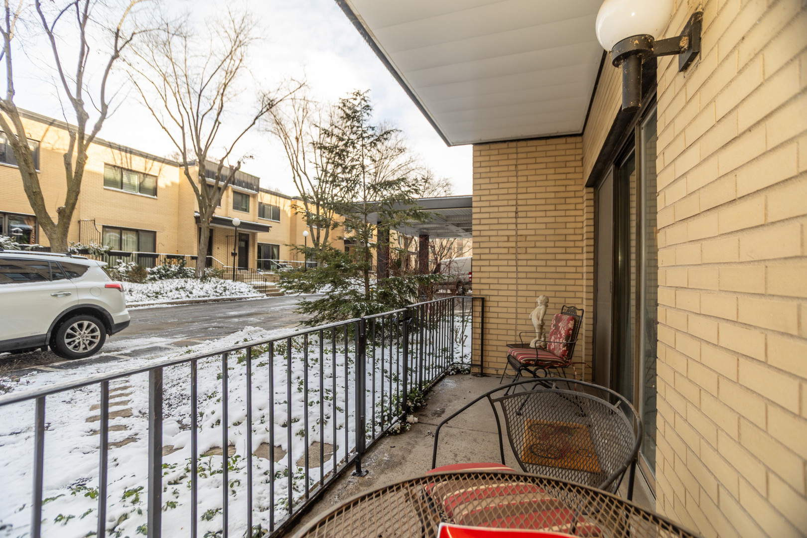 221 N Kenilworth Avenue Unit: 109