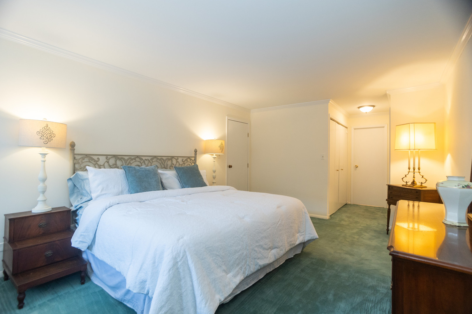 221 N Kenilworth Avenue Unit: 109