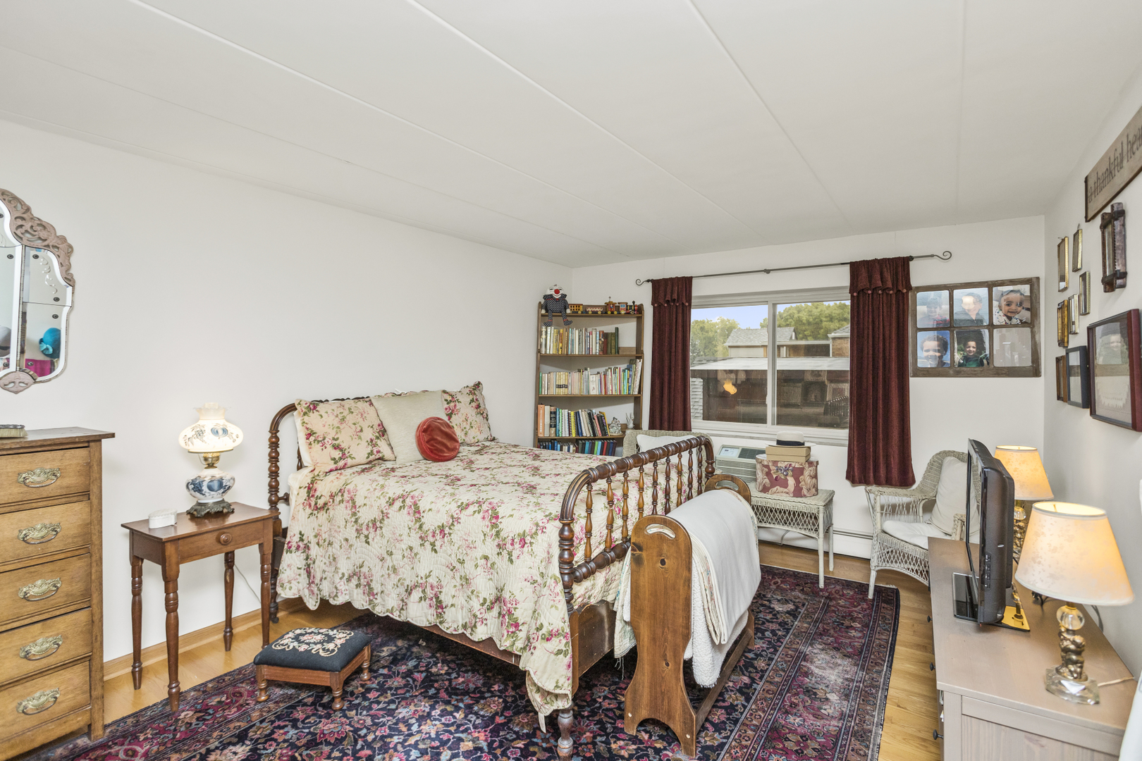 224 S OAK PARK Avenue Unit: 4B