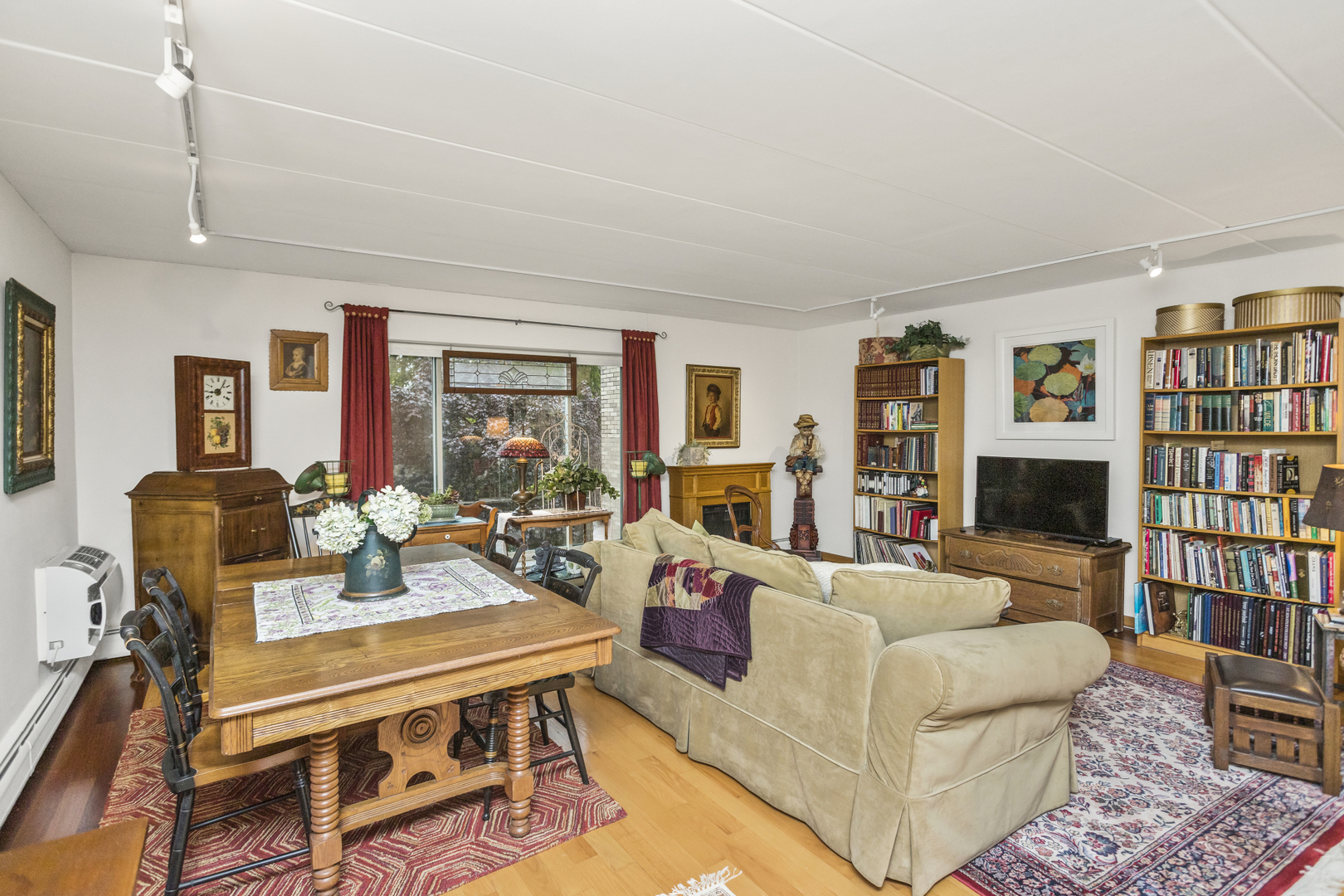 224 S OAK PARK Avenue Unit: 4B
