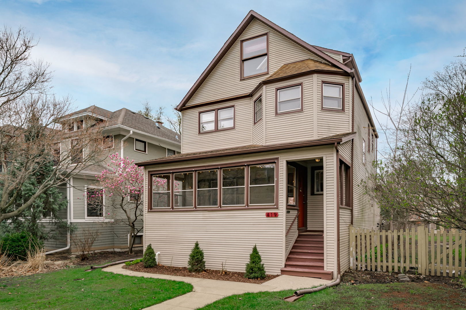419 N Taylor Avenue
