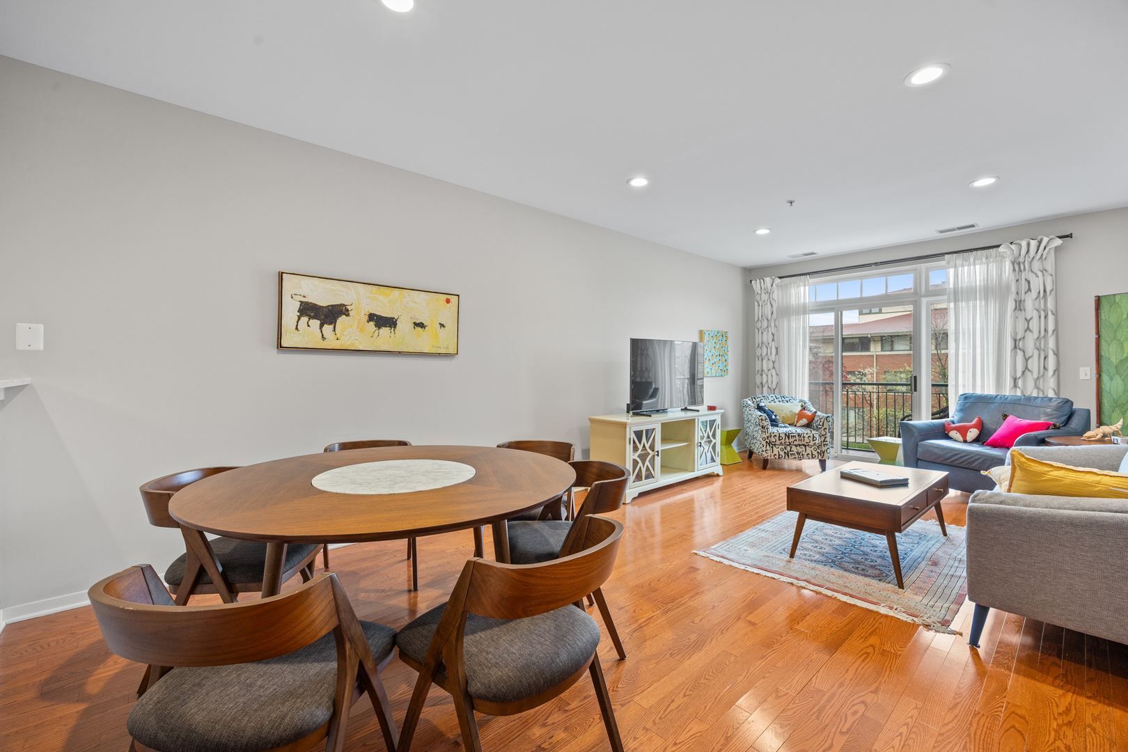 140 N Euclid Avenue Unit: 304