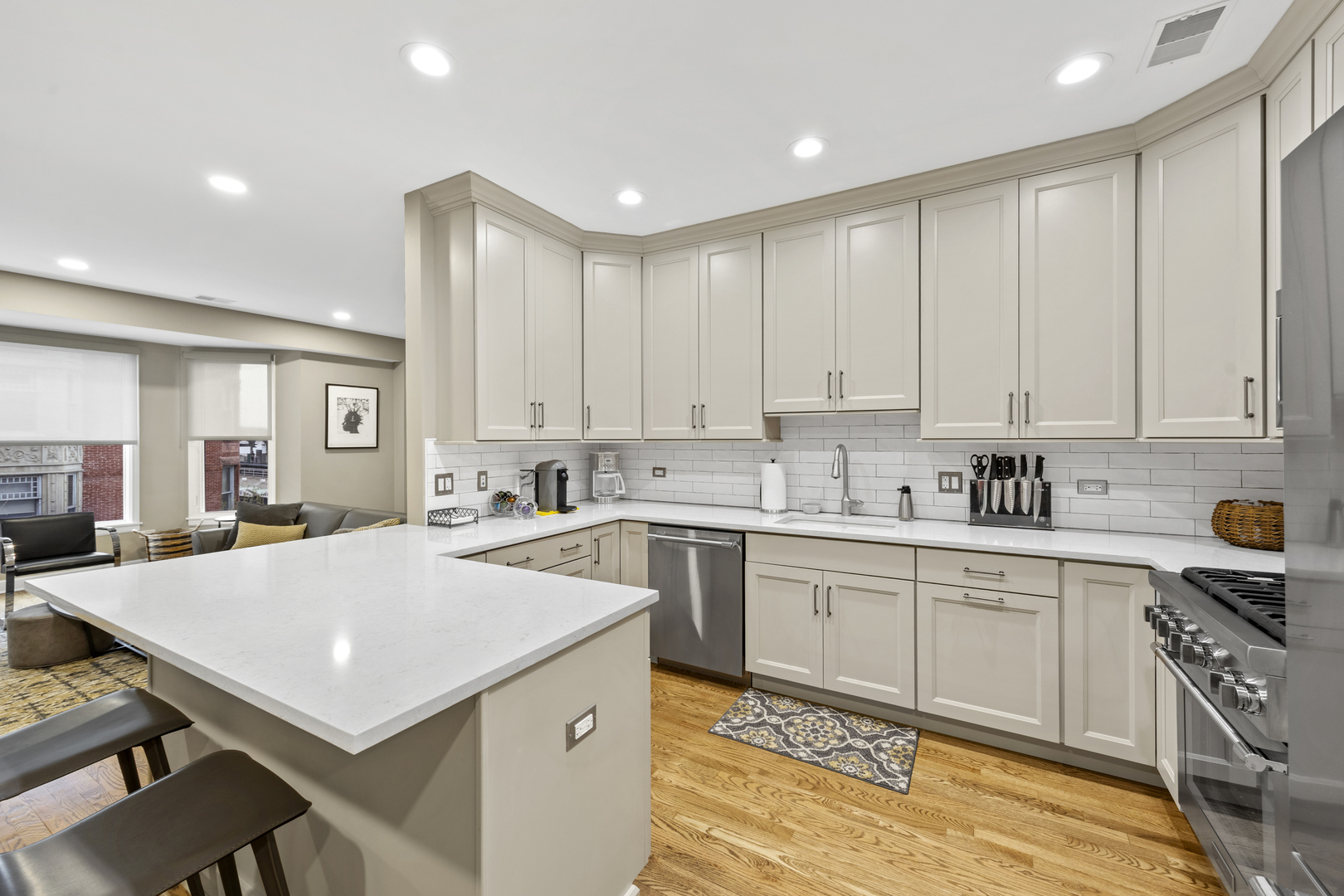 110 S Marion Street Unit: 308