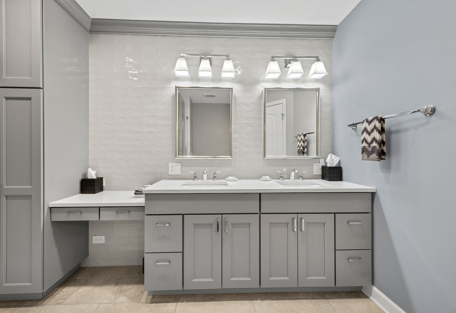 110 S Marion Street Unit: 308