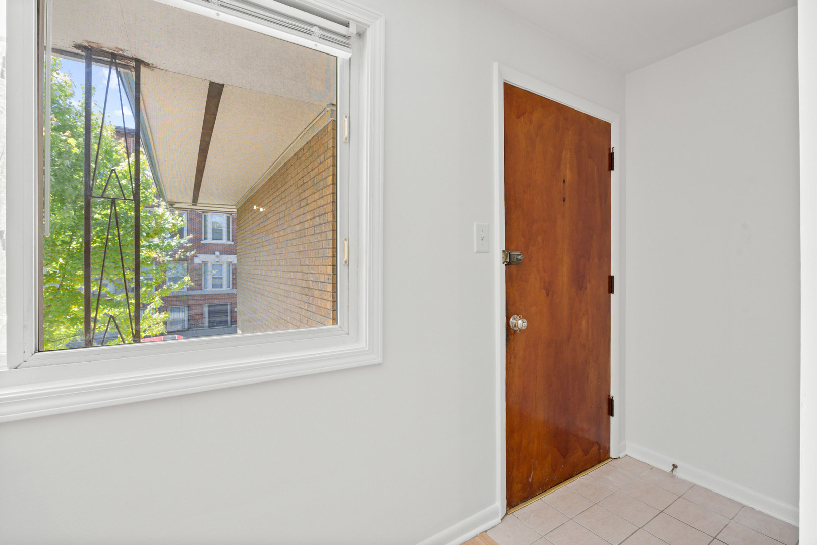 135 S KENILWORTH Avenue Unit: 10
