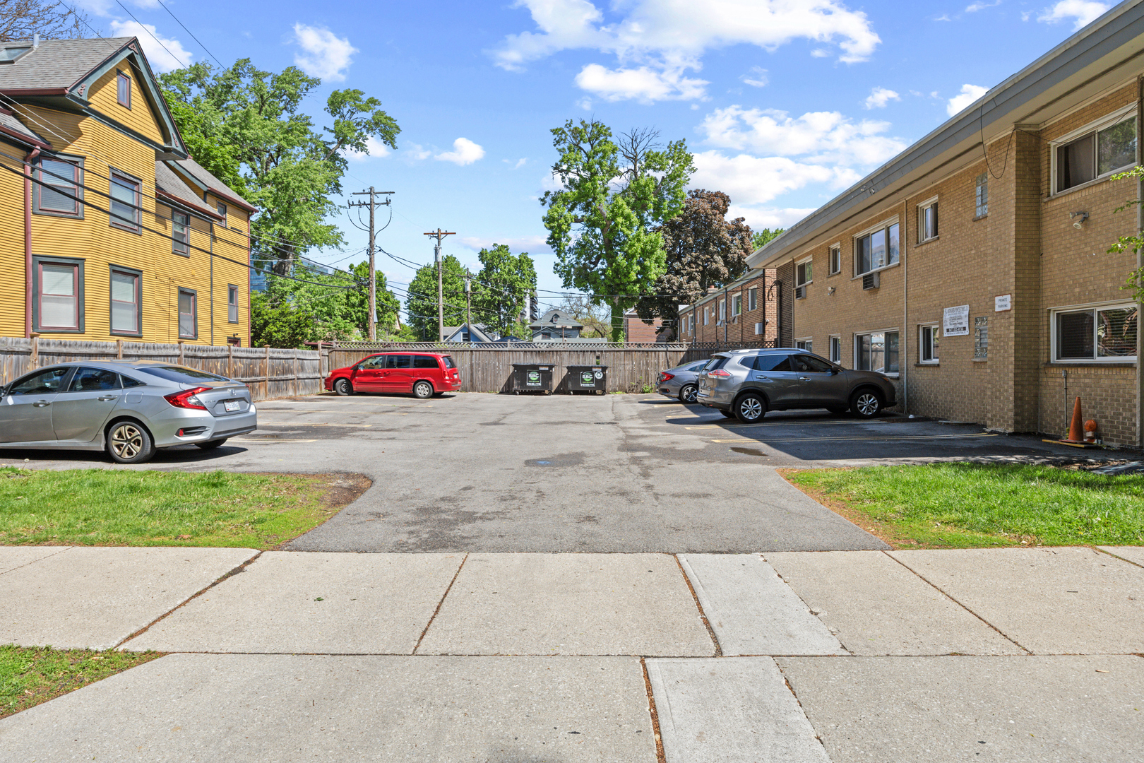 135 S KENILWORTH Avenue Unit: 10