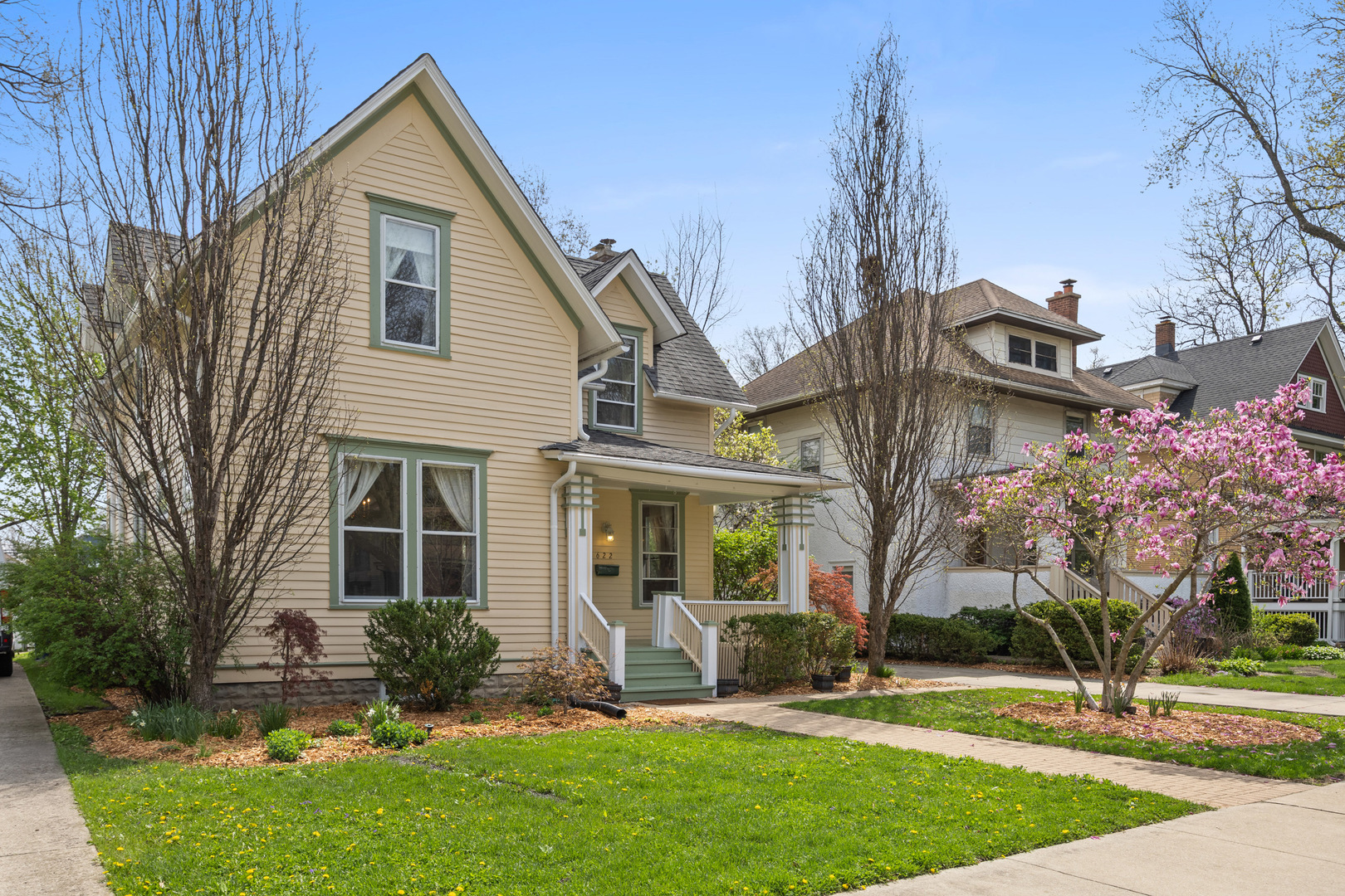 622 N Ridgeland Avenue