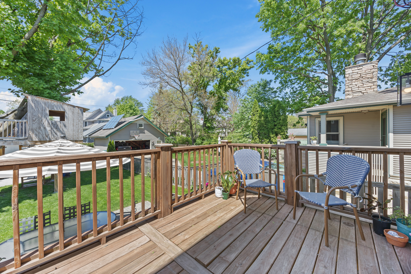 527 Woodbine Avenue