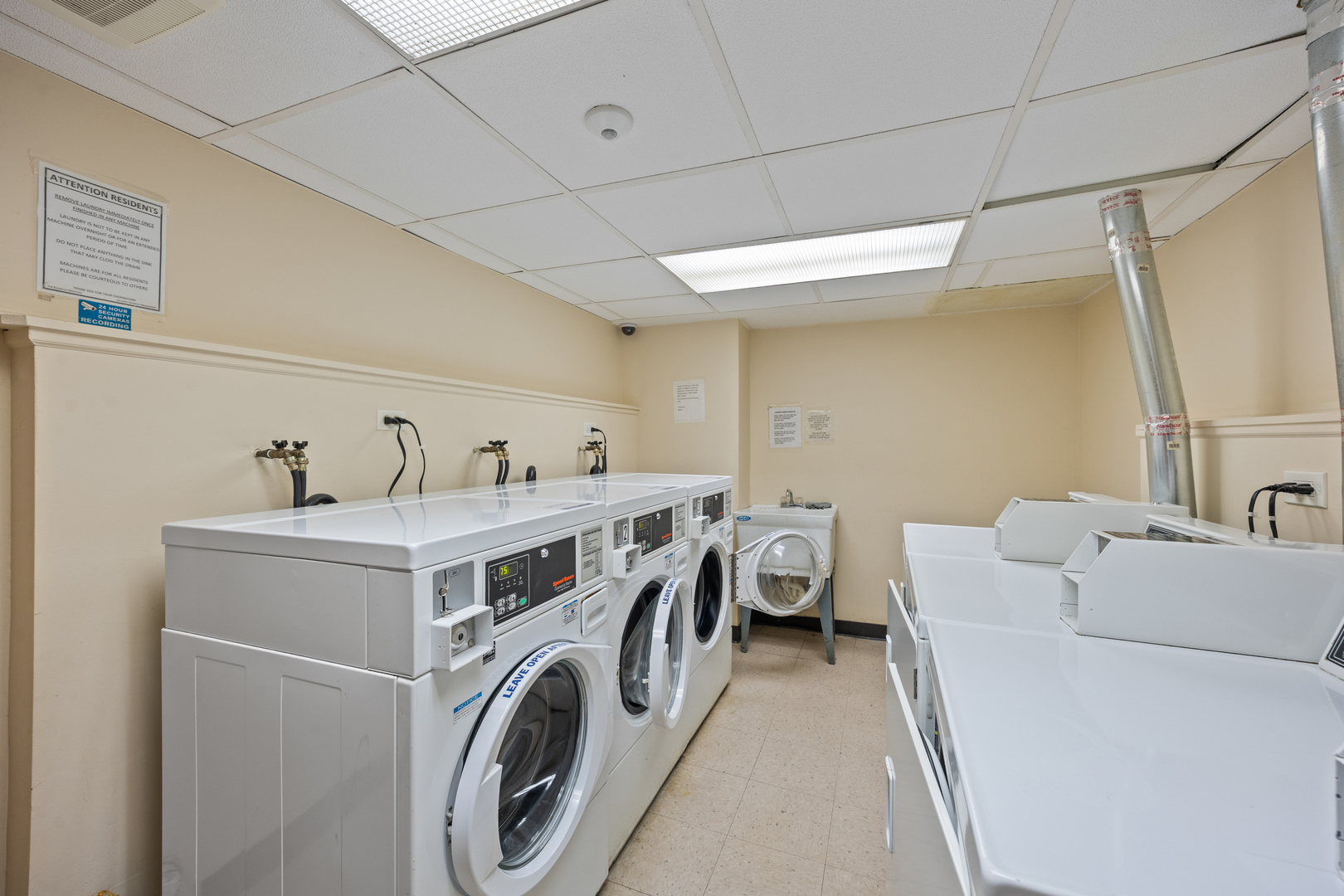 415 S LOMBARD Avenue Unit: 304