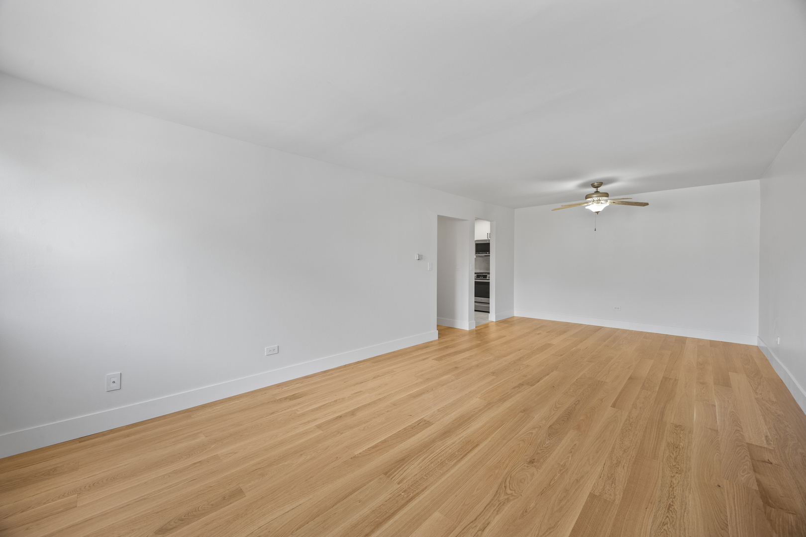 415 S LOMBARD Avenue Unit: 304