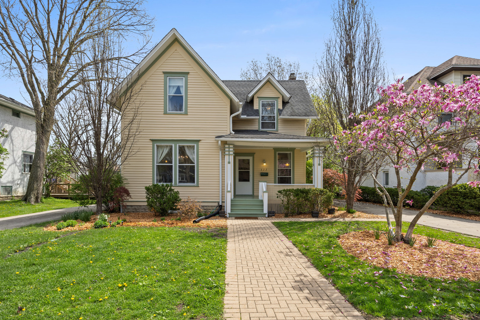 622 N Ridgeland Avenue