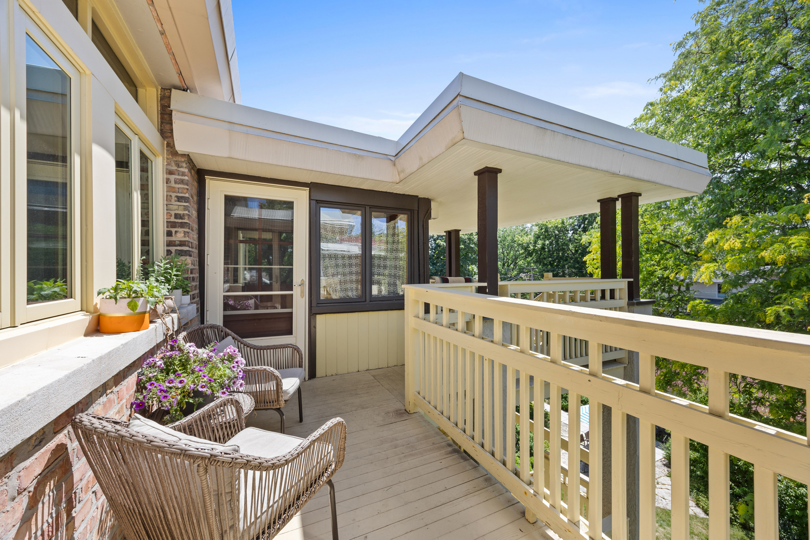 177 Linden Avenue Unit: 3