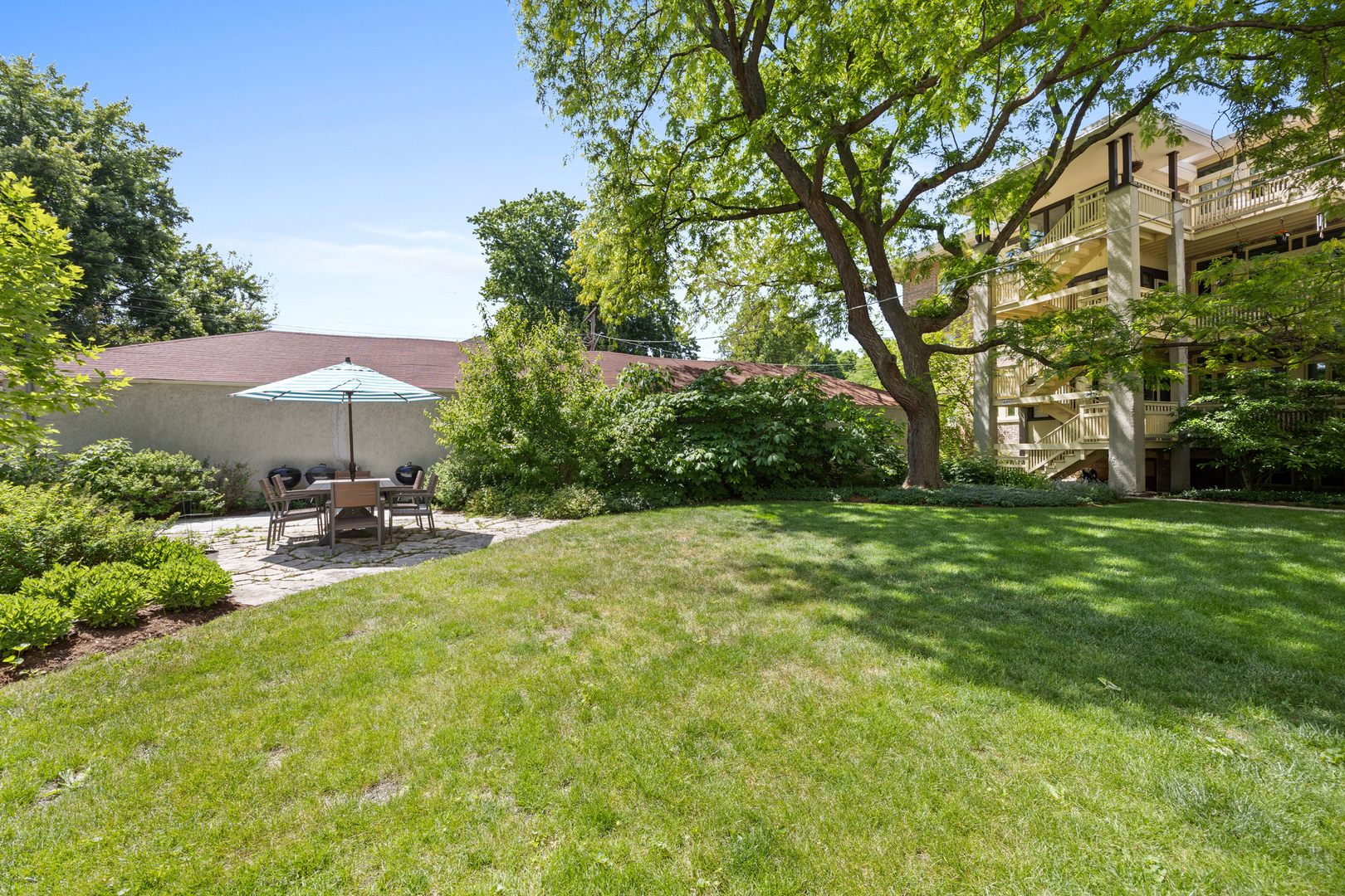 177 Linden Avenue Unit: 3