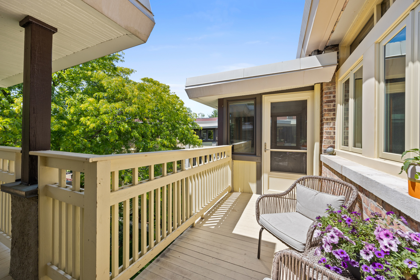 177 Linden Avenue Unit: 3