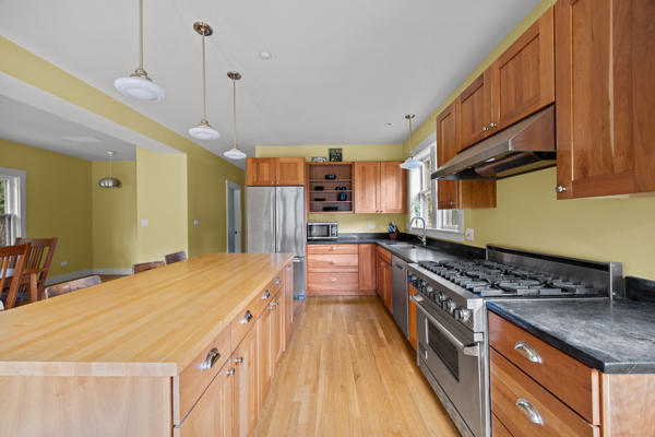 22 Keystone Avenue