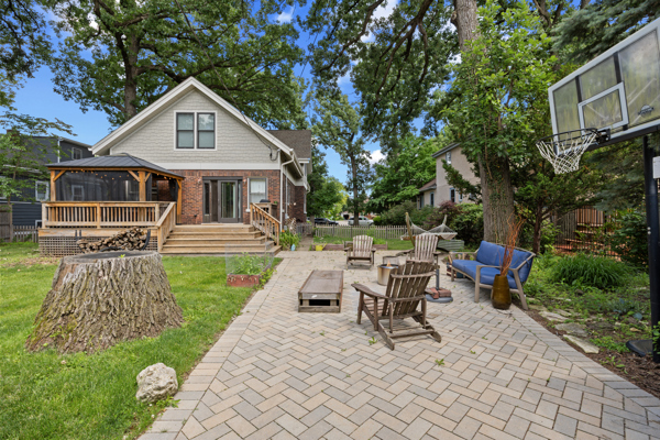 22 Keystone Avenue