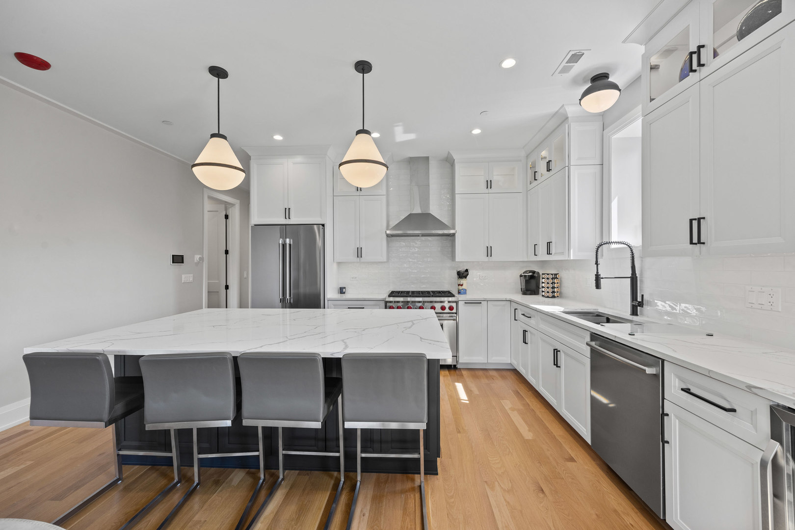 1024 Washington Boulevard Unit: 301