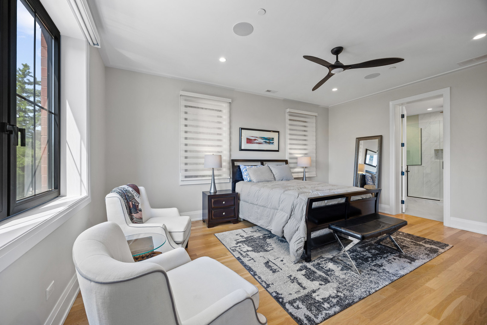 1024 Washington Boulevard Unit: 301