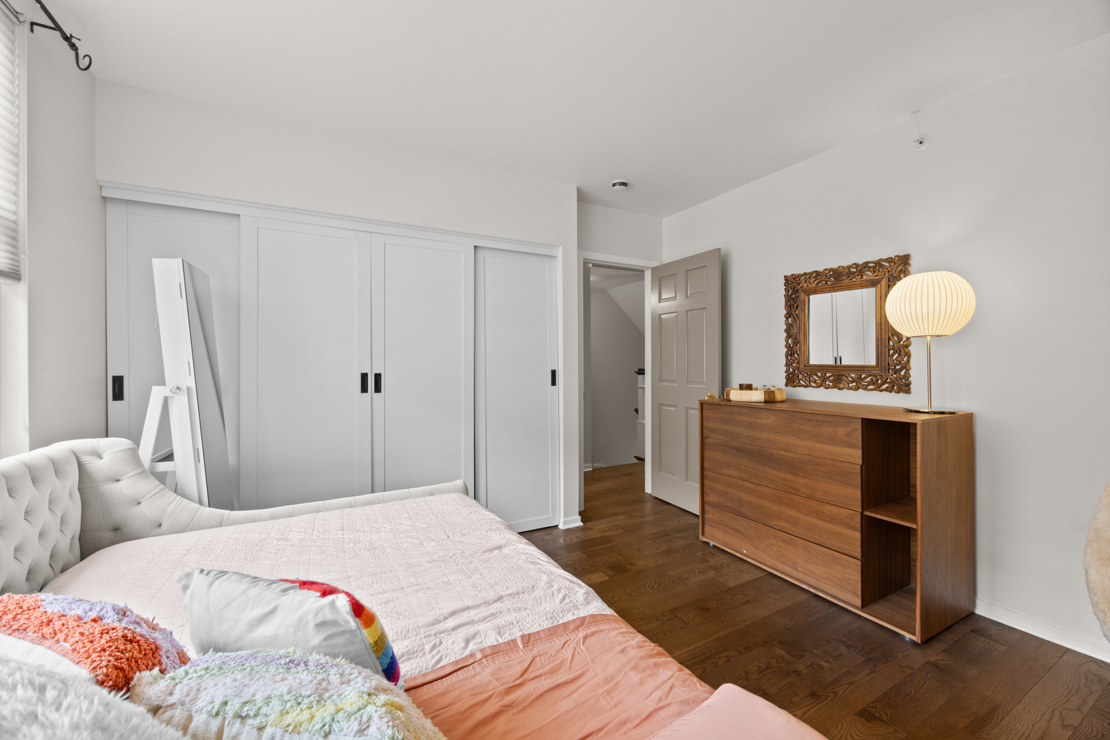 101 N Euclid Avenue Unit: 26