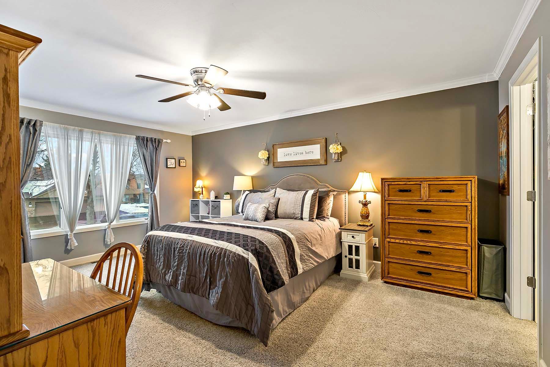 1908 Lakeview Court SW Unit: 202