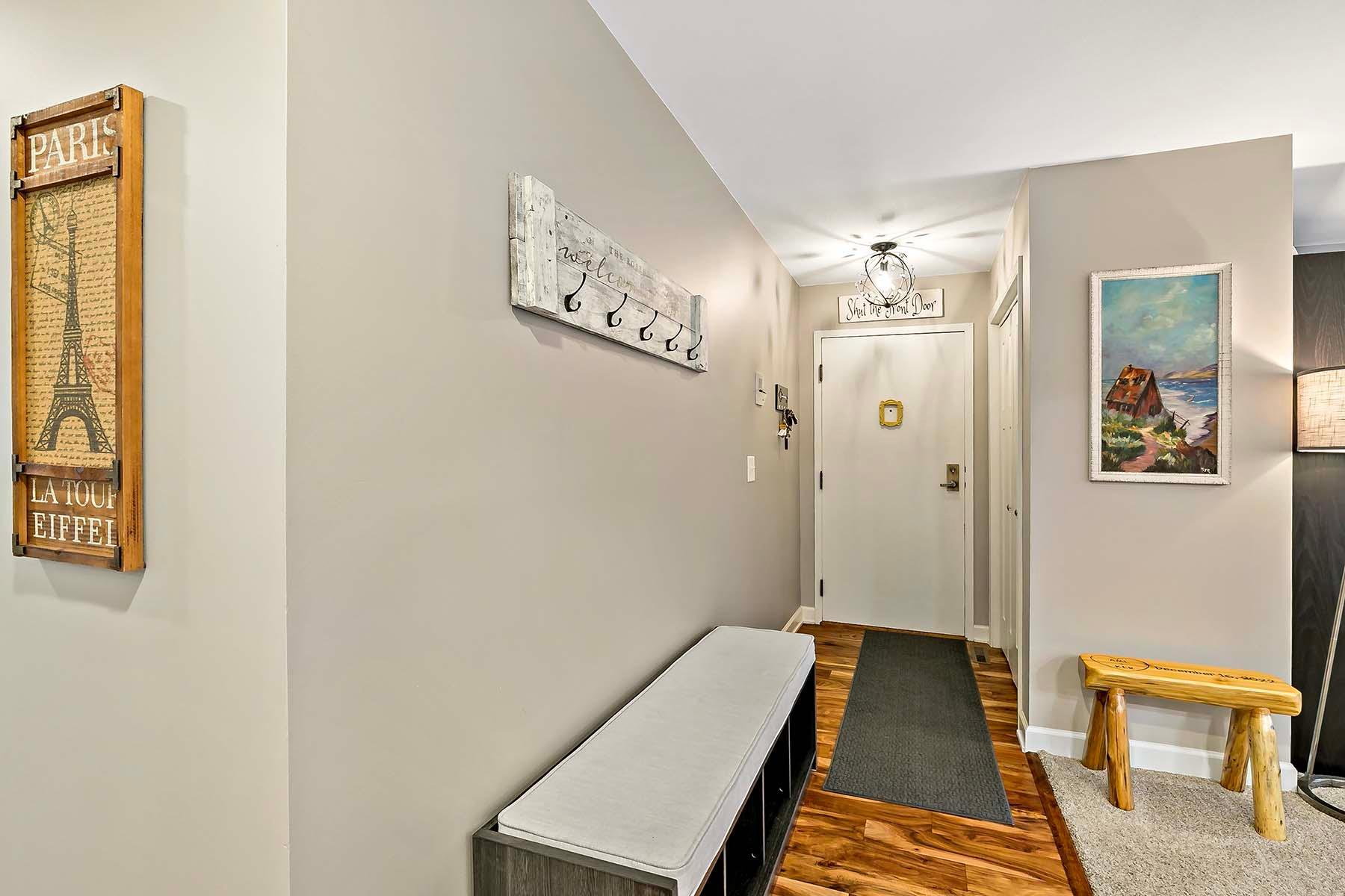 1908 Lakeview Court SW Unit: 202