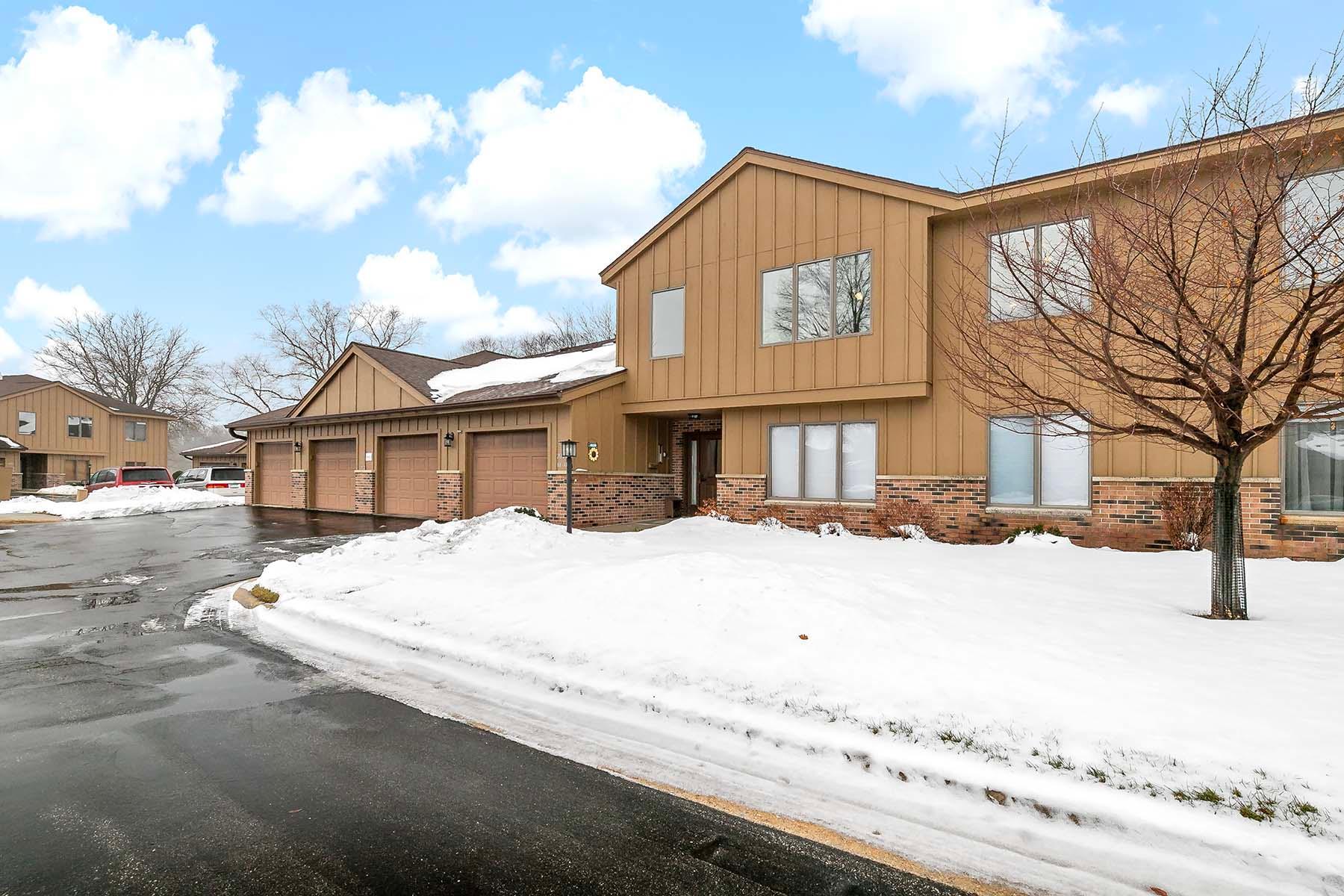 1908 Lakeview Court SW Unit: 202