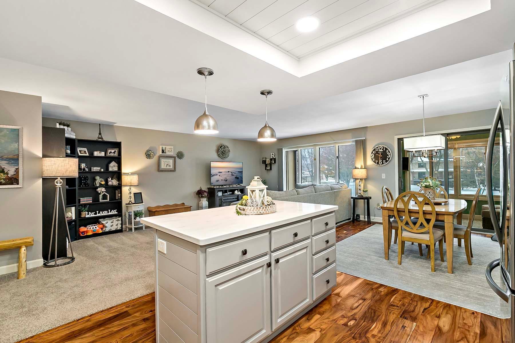 1908 Lakeview Court SW Unit: 202