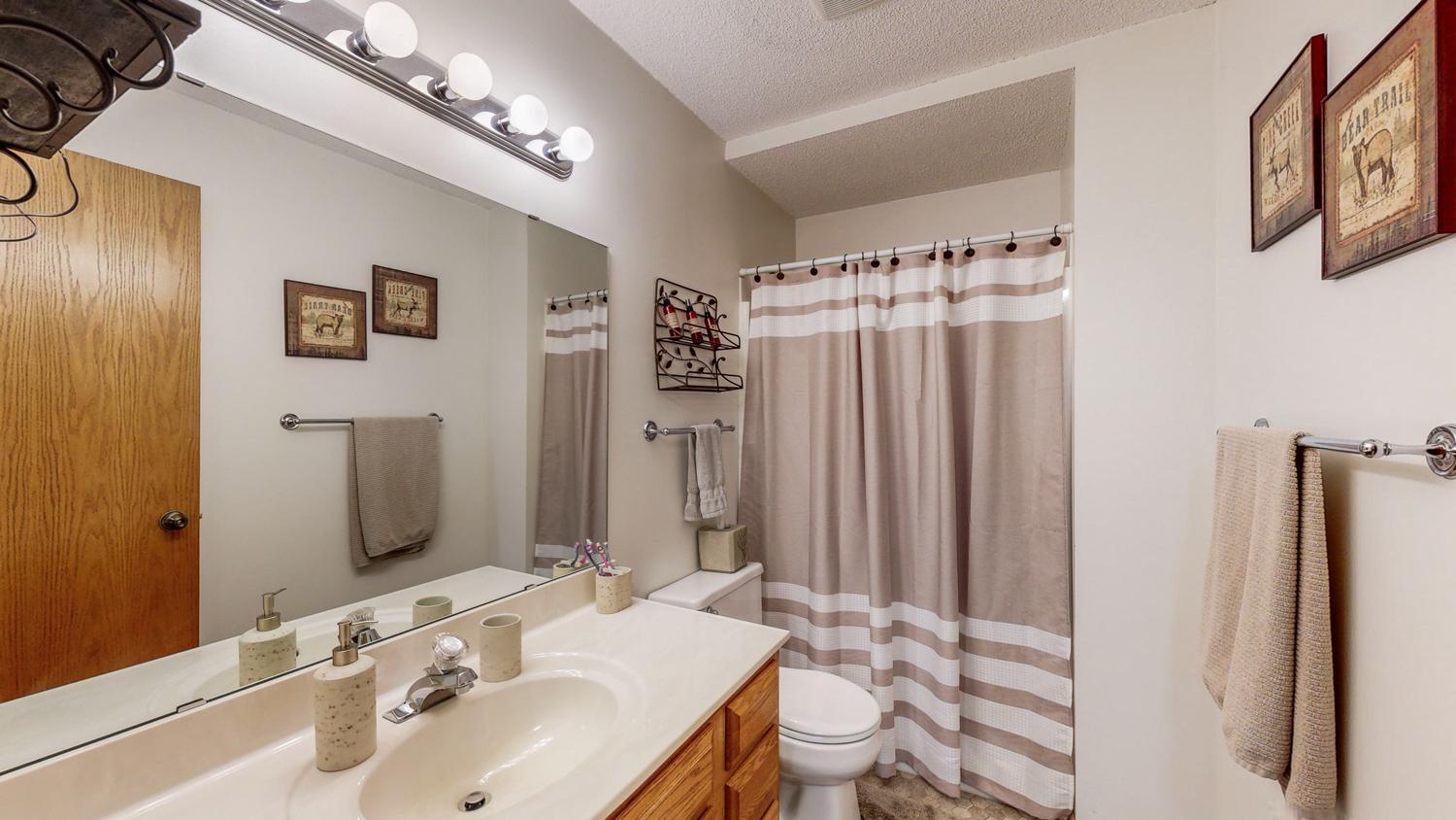 5710 Conway Court NW