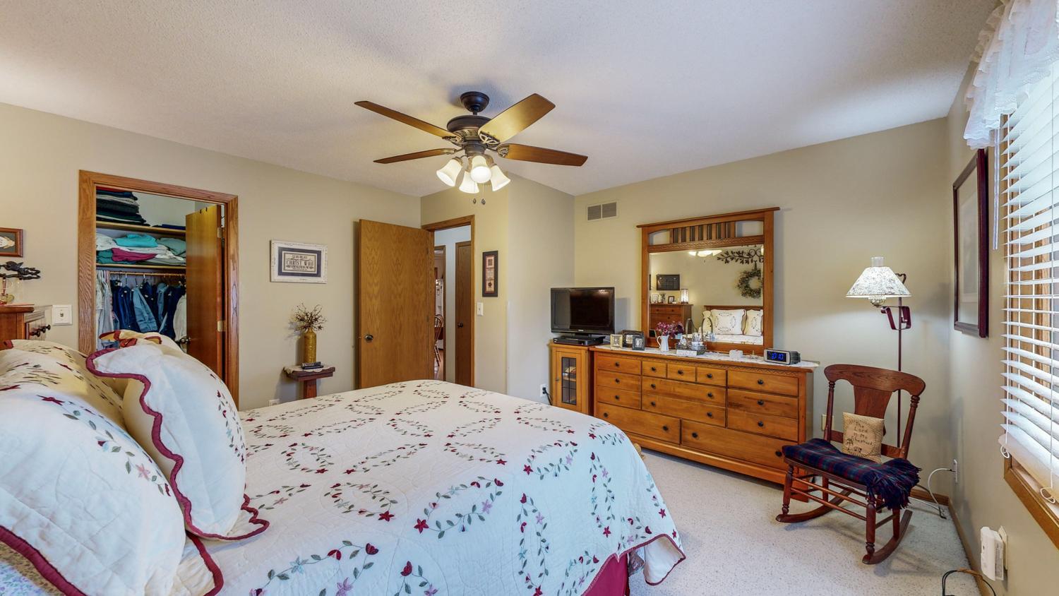 5710 Conway Court NW