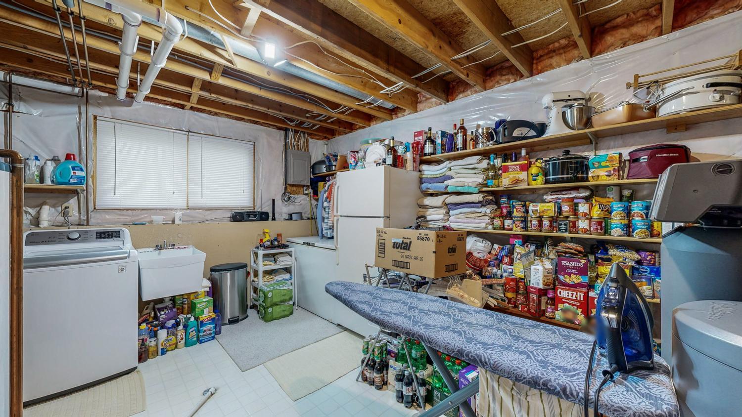 5710 Conway Court NW