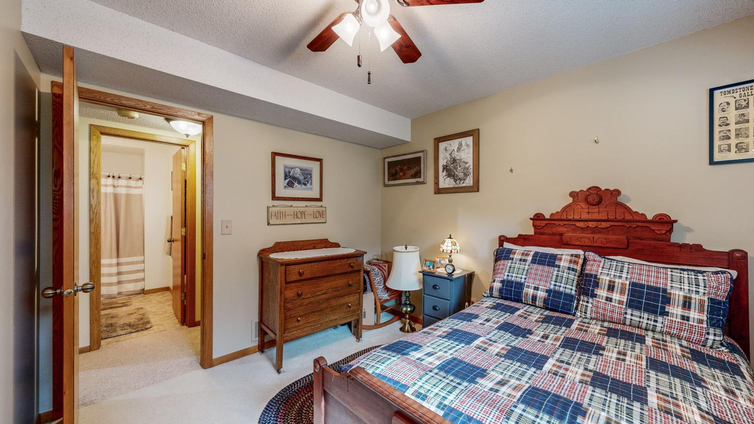 5710 Conway Court NW