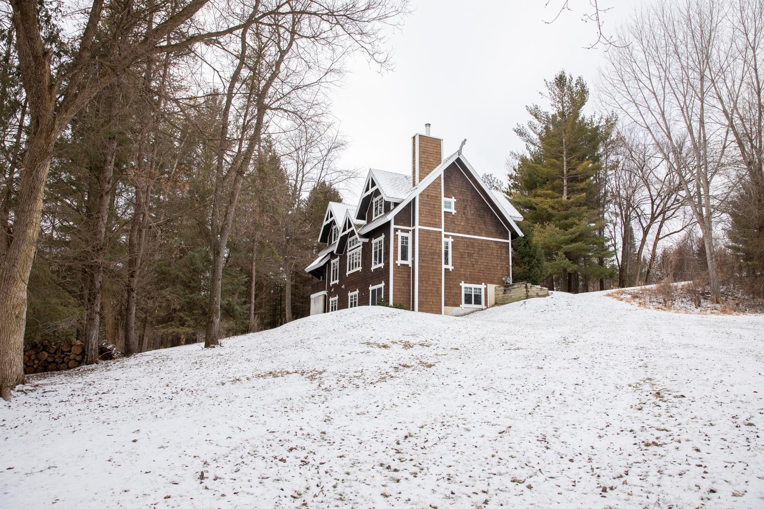 1312 Crescent Ridge Road NW