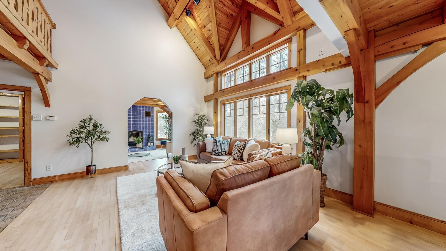 1312 Crescent Ridge Road NW