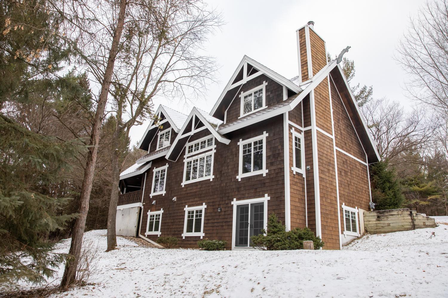 1312 Crescent Ridge Road NW