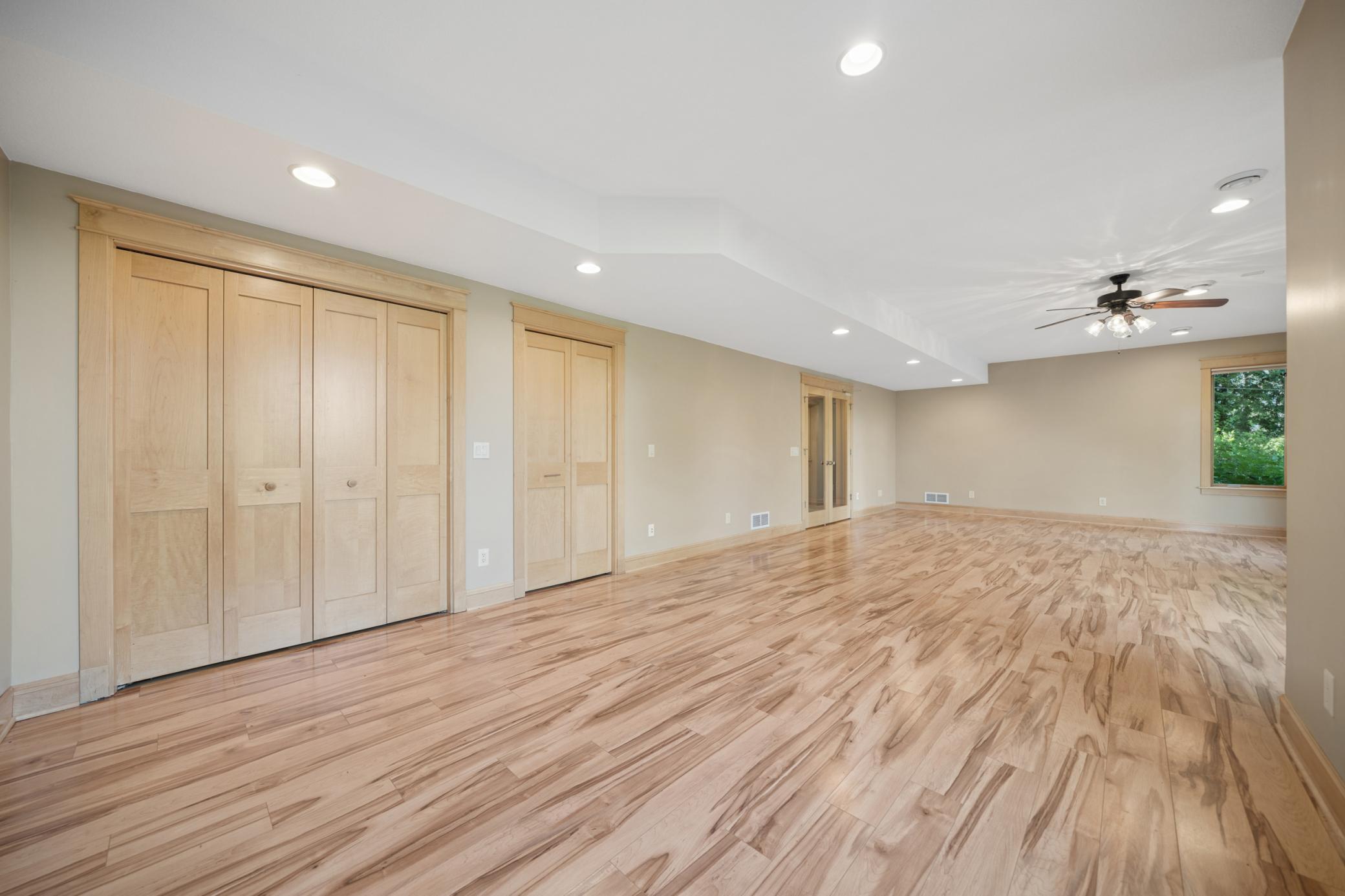 5352 Scenic Oak Drive SW